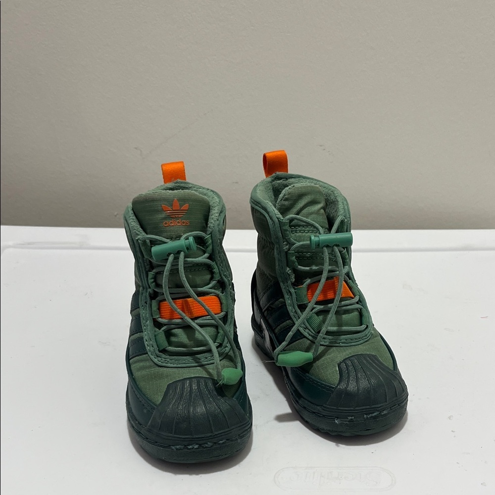 Adidas Kids Boots in Green and Orange